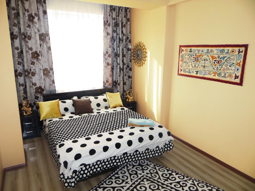 Bishkek Maximus Apartament 2 Exterior photo